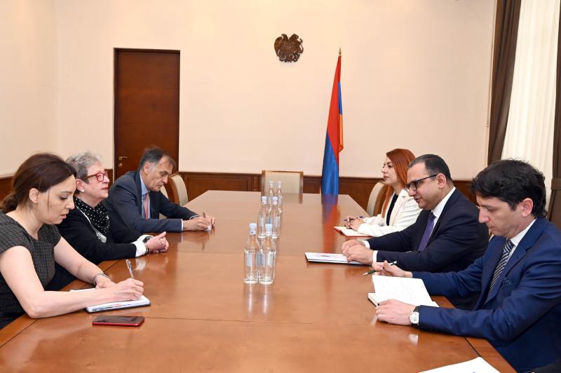 Minister of Finance had a working meeting with Andrea Victorin