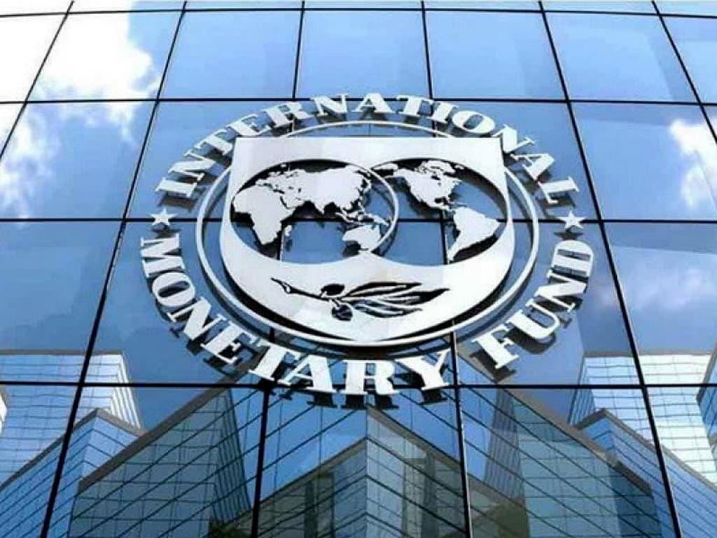 Following the recession in 2020, Armenia’s economy has begun to recover steadiliy. IMF concluded the 2021 Article IV consultation